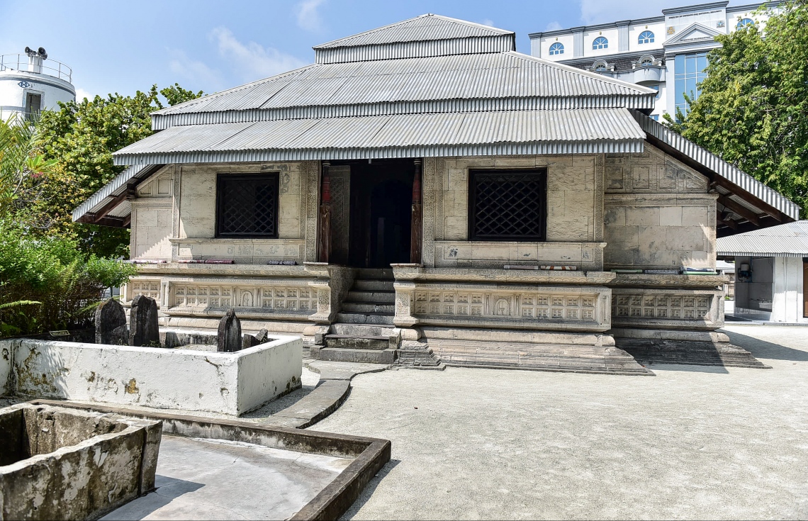 洋書 Coral Stone Mosques of Maldives The Coral Stone Mosques of Maldives, inscribed on UNESCO's